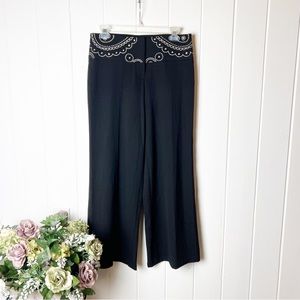 Bebe Embroidered Waist Cropped Pants